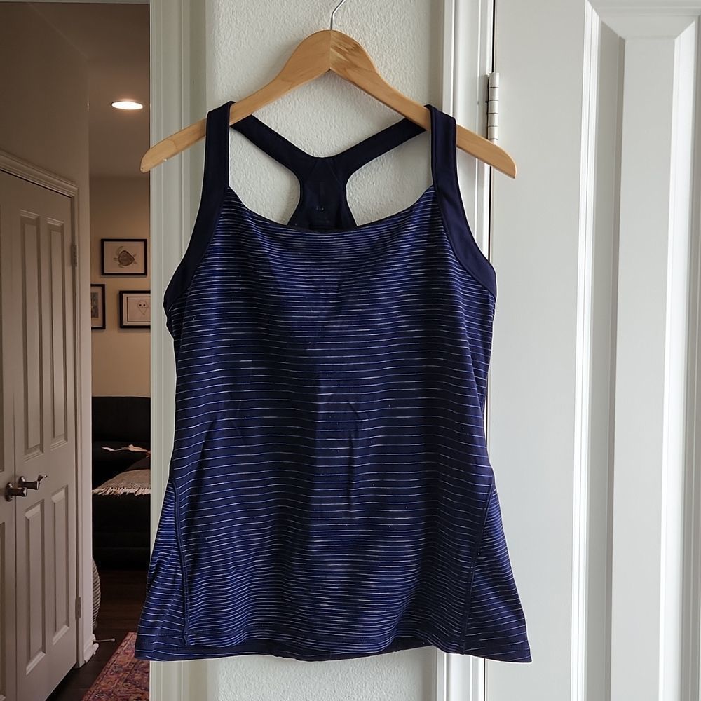 Lucy striped  active tank top with zipper pocket on back